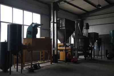 雙鶴飼料成套設(shè)備 時(shí)產(chǎn)1-2噸畜禽類飼料生產(chǎn)線廠家直銷，助力高效養(yǎng)殖